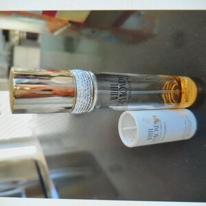 WHITE DIAMONDS SATIN BODY TALC Eau De Toilette 1.7 As Pictured